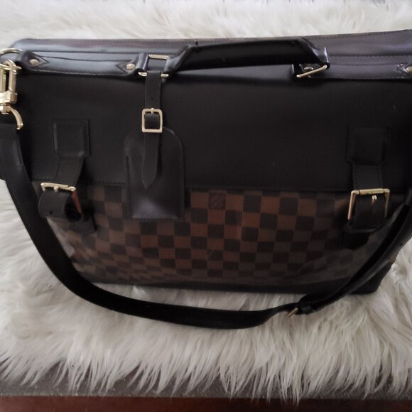 Authentic  PRE-OWNED LOUIS VUITTON  DAMIER EBENE WEST END PM - EXCELLENT COND. - Picture 1 of 9